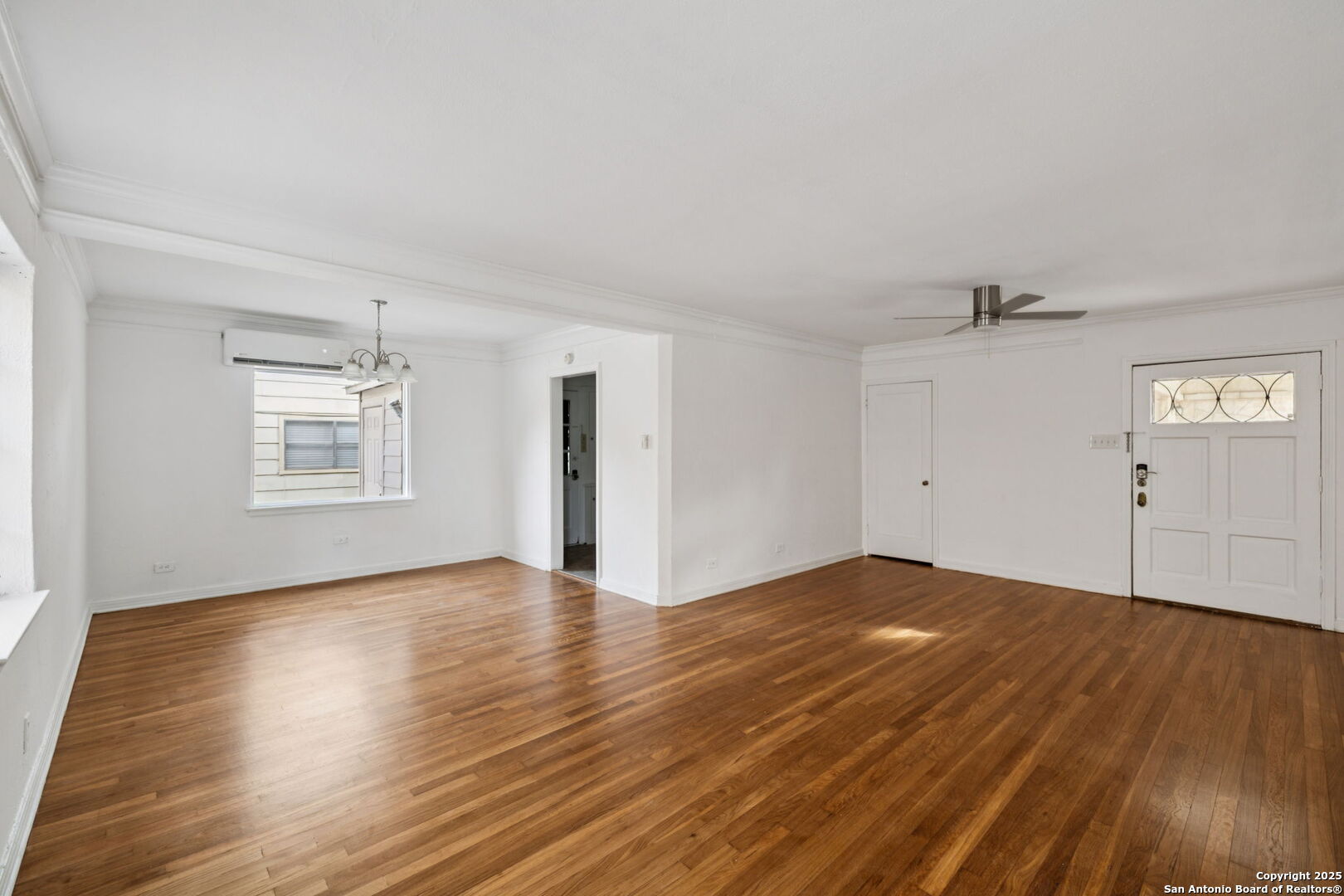 515 E Olmos Drive Olmos Park TX 78212