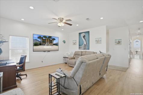 1028 Channel Vista Drive Port Aransas TX 78373