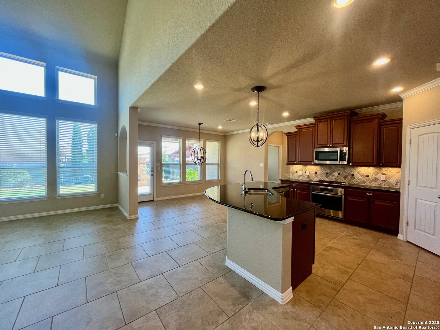 8630 Sierra Sky San Antonio TX 78254