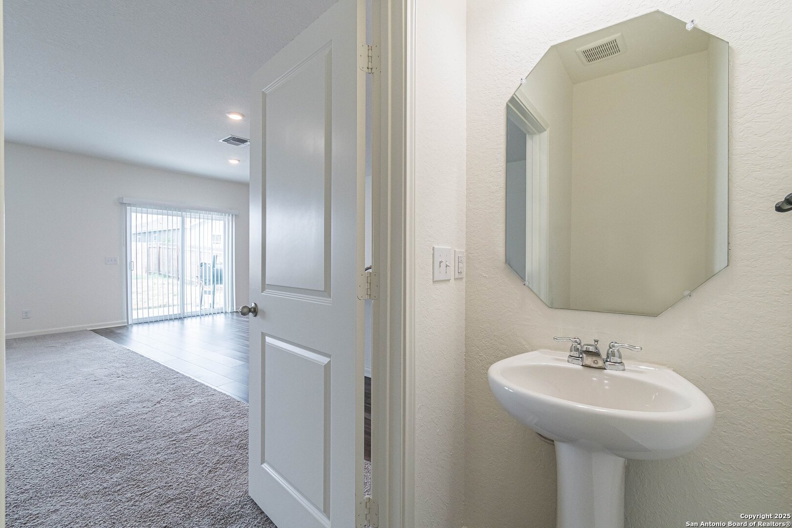 12617 Galatea San Antonio TX 78245