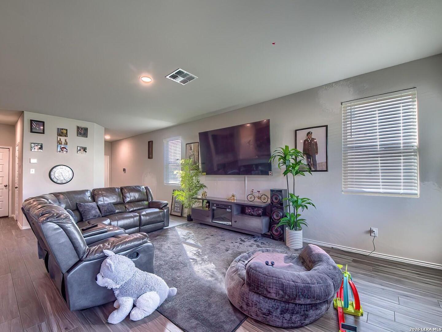 5011 Sandstone Way San Antonio TX 78222