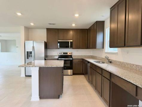 7919 Mariposa Manor San Antonio TX 78253