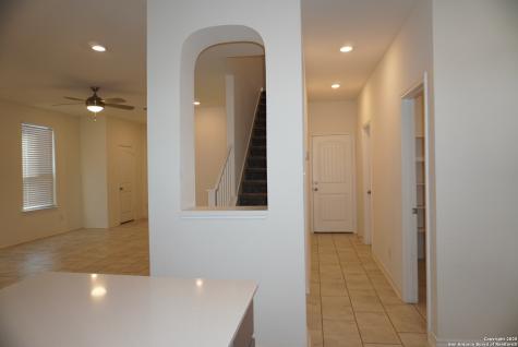 4809 Park Glen Marion TX 78124