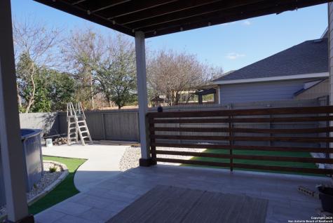 4809 Park Glen Marion TX 78124