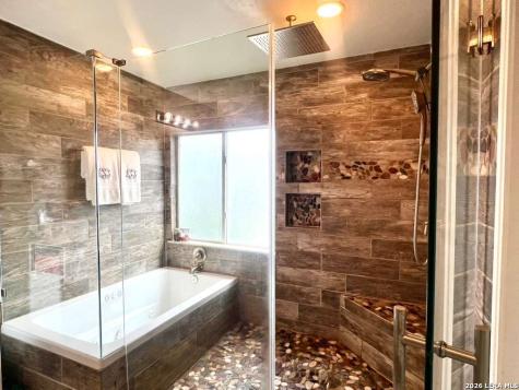 16406 Clydesdale Selma TX 78154
