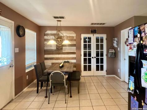 16406 Clydesdale Selma TX 78154