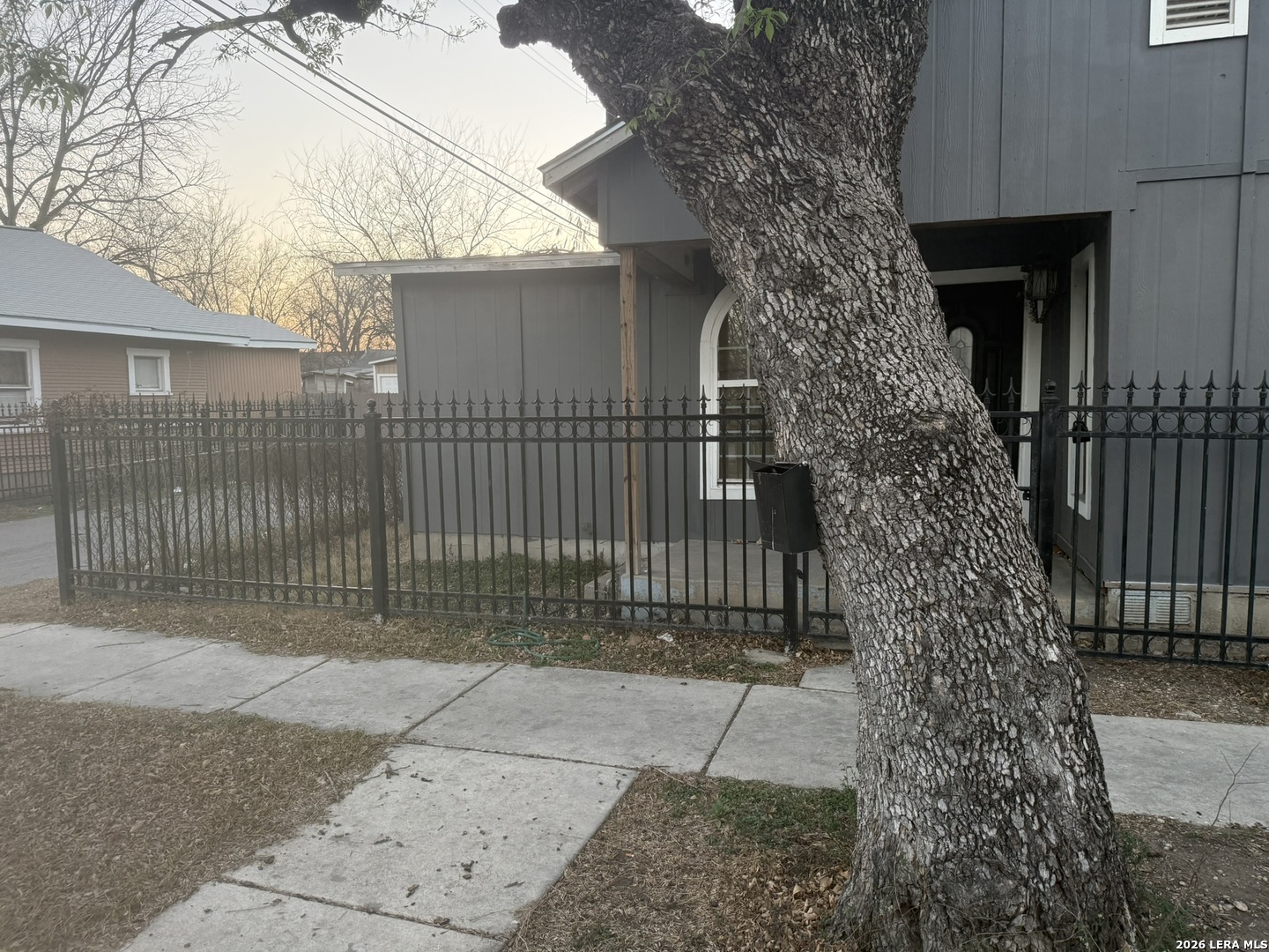 709 S Chupaderas San Antonio TX 78207