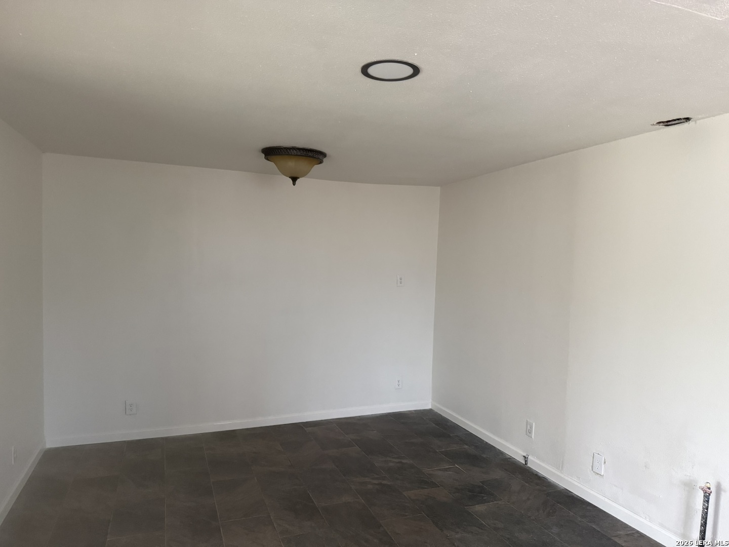 709 S Chupaderas San Antonio TX 78207