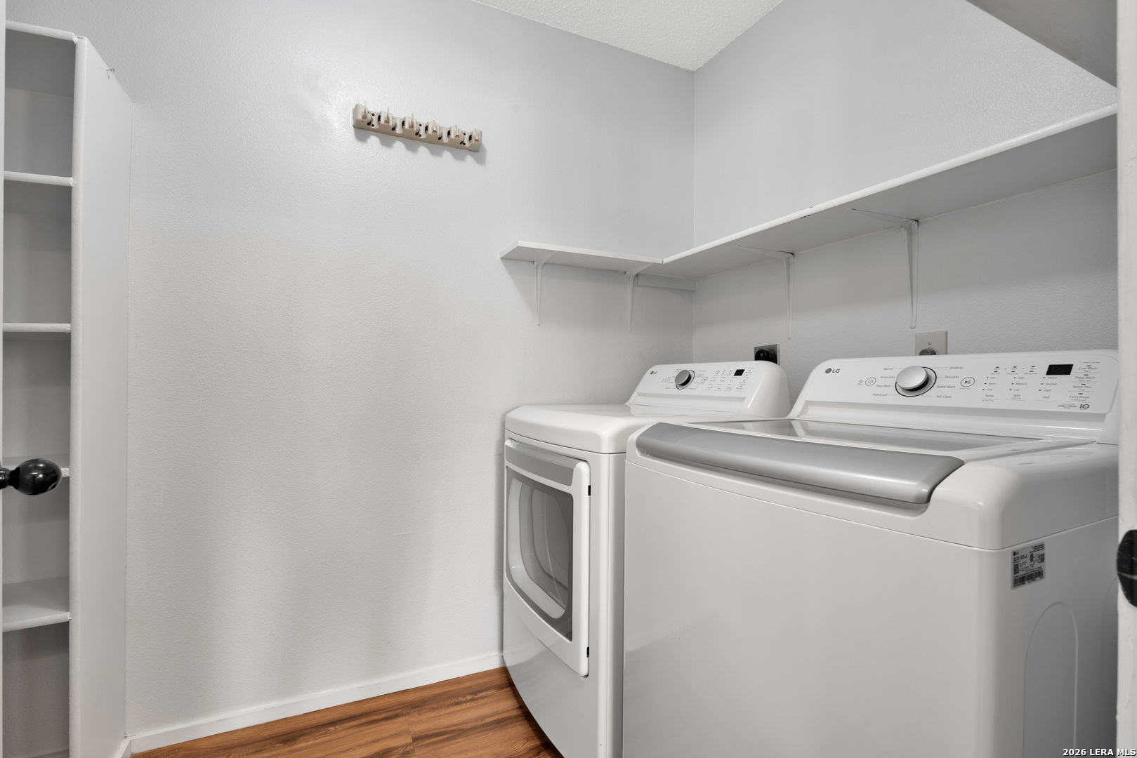 9443 Sycamore Brook San Antonio TX 78254