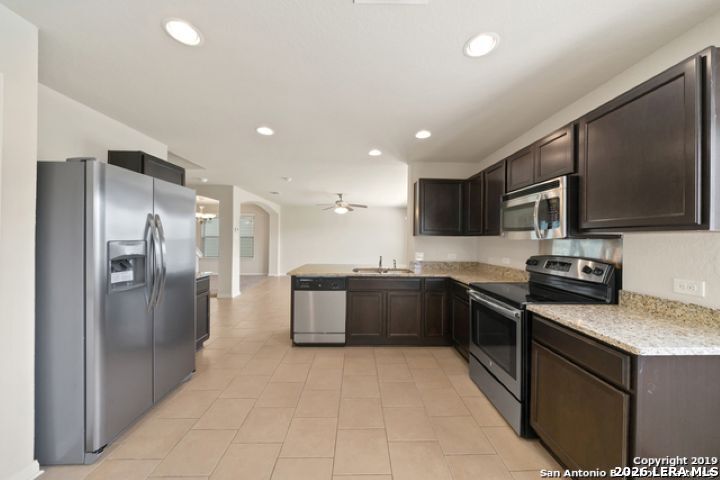 3307 Barrel Pass San Antonio TX 78245