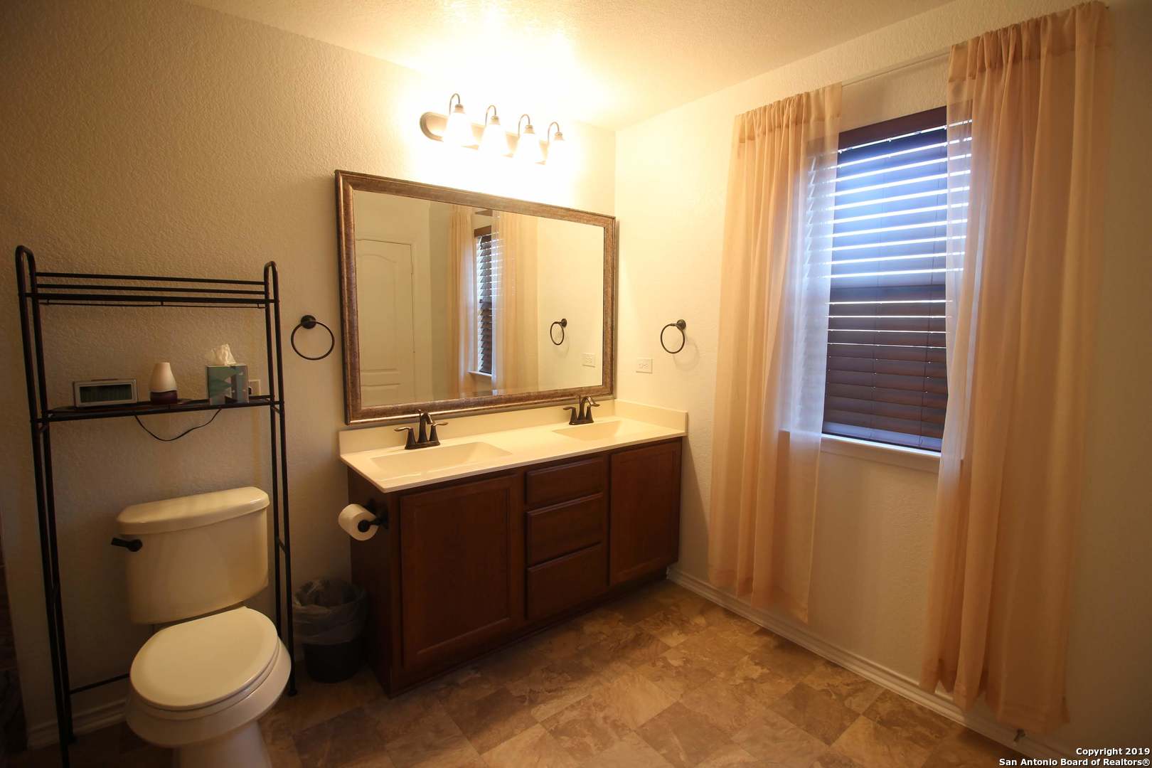 1407 Blue Jay Court San Antonio TX 78245