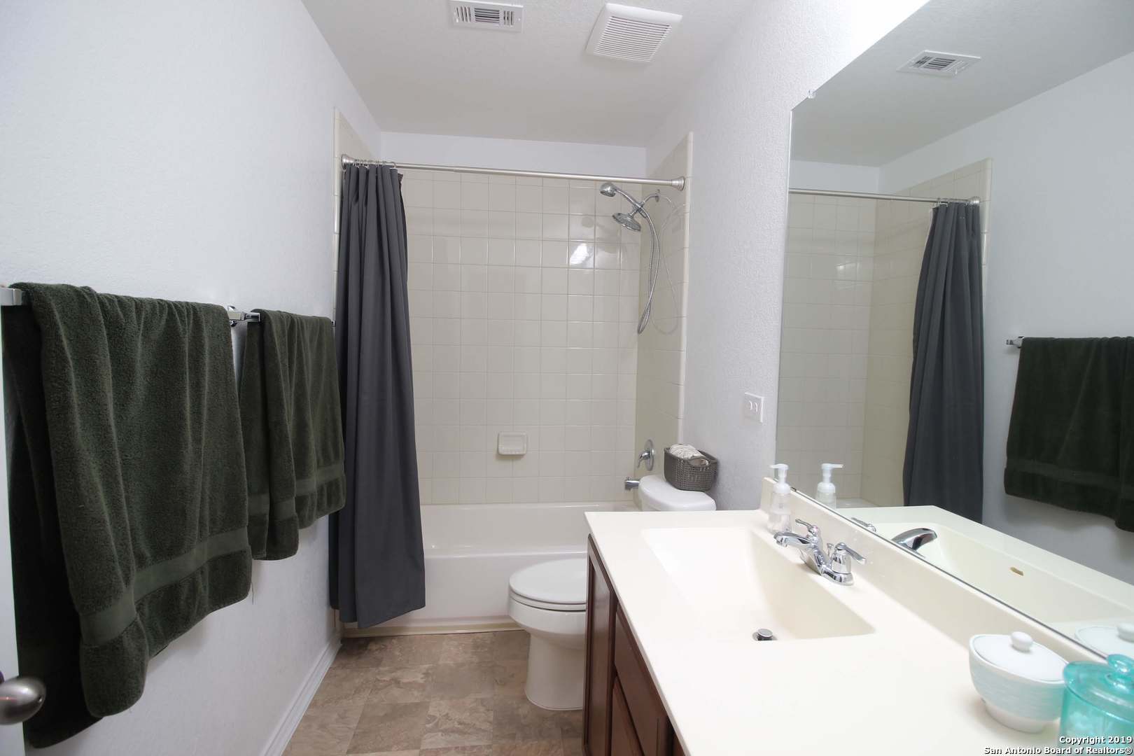 1407 Blue Jay Court San Antonio TX 78245