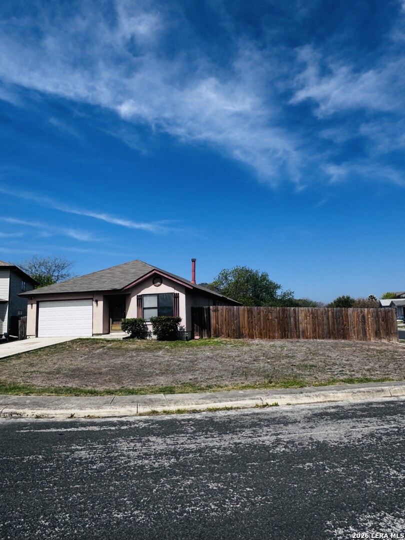 6715 Campus Meadow Drive Converse TX 78109