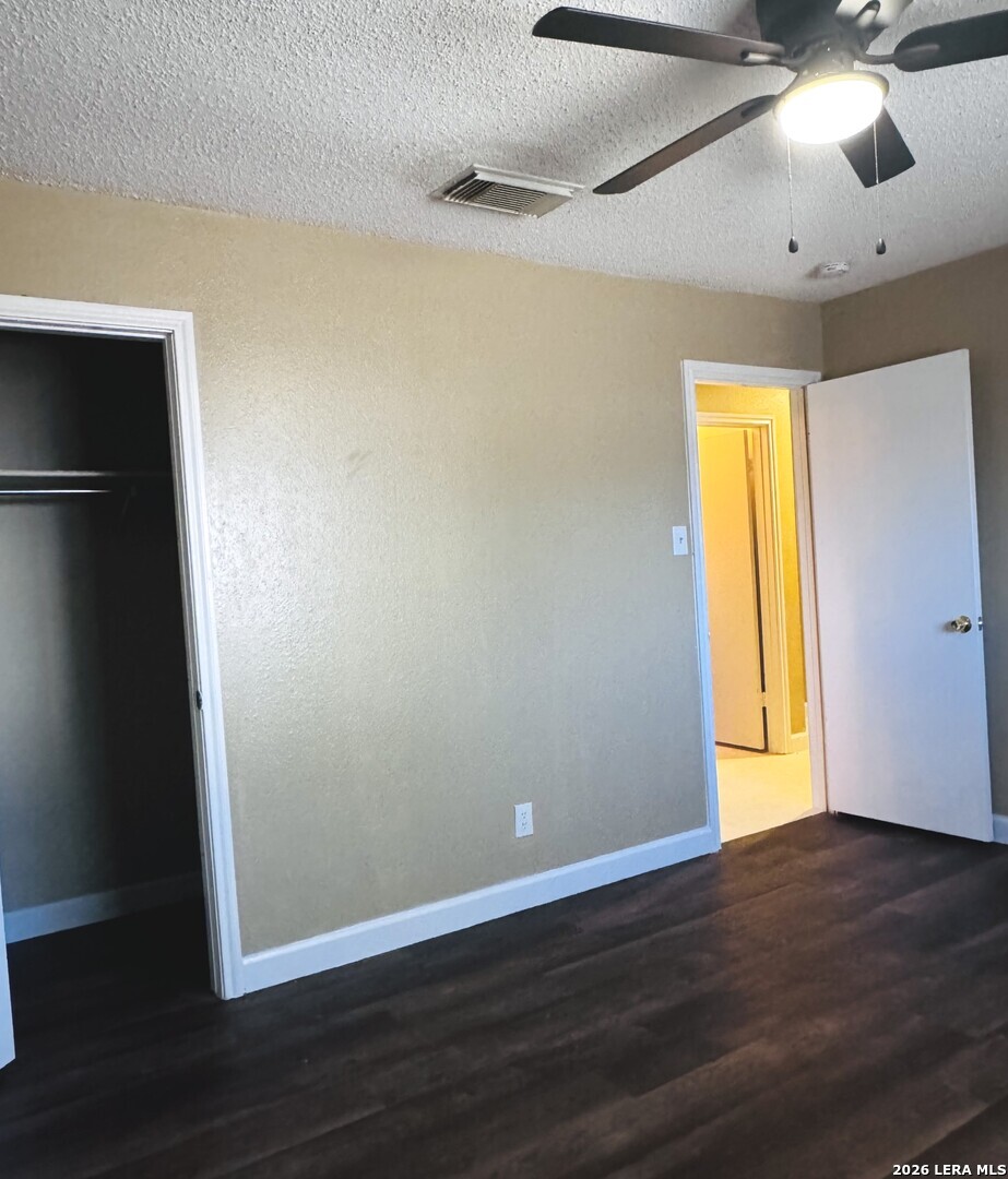 6715 Campus Meadow Drive Converse TX 78109