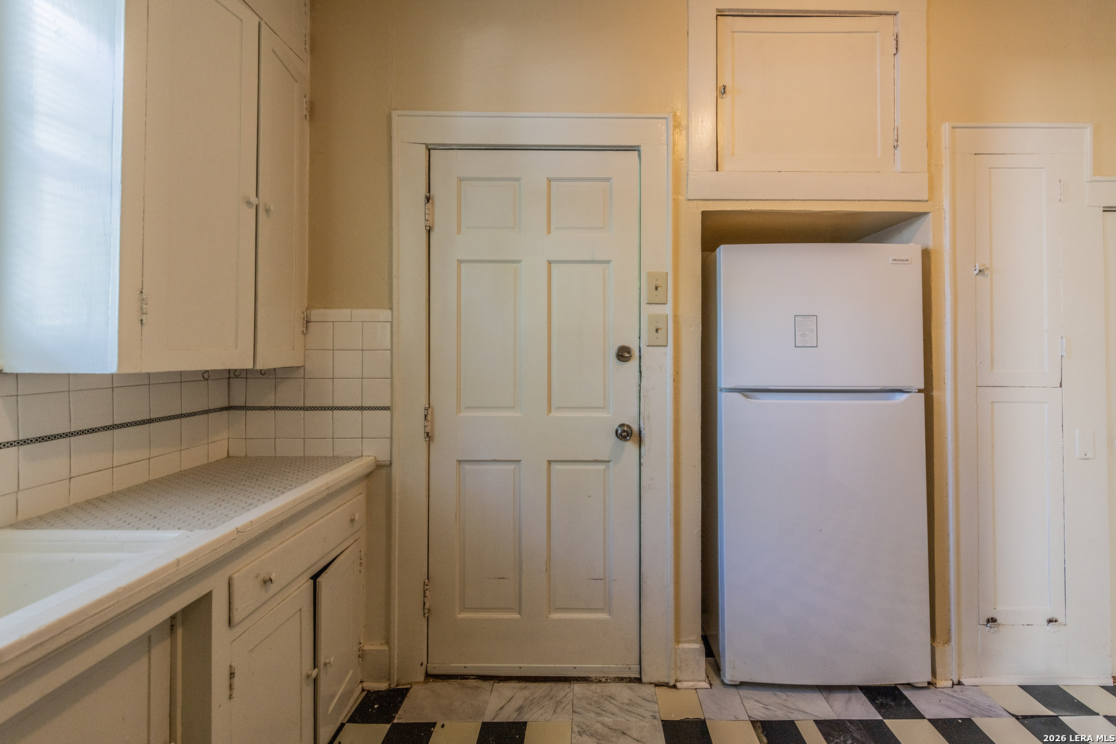 327 Eleanor San Antonio TX 78209