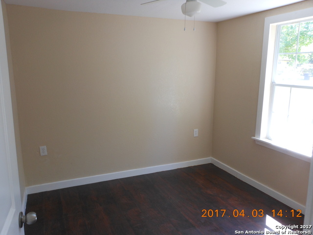 427 Lively Drive San Antonio TX 78213