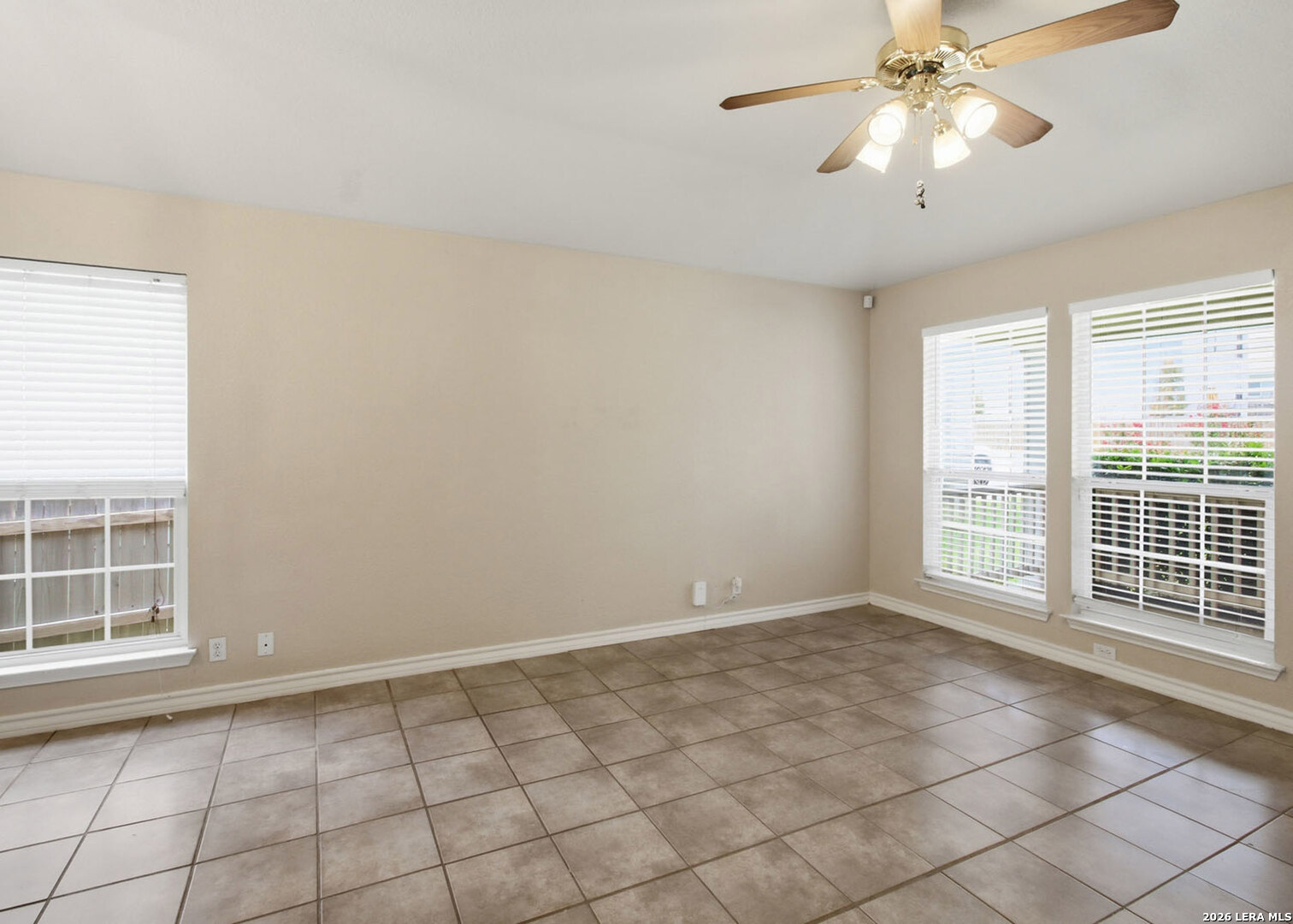 1810 Mountain Star San Antonio TX 78251