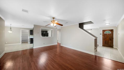 10842 Bentsen Palm San Antonio TX 78254