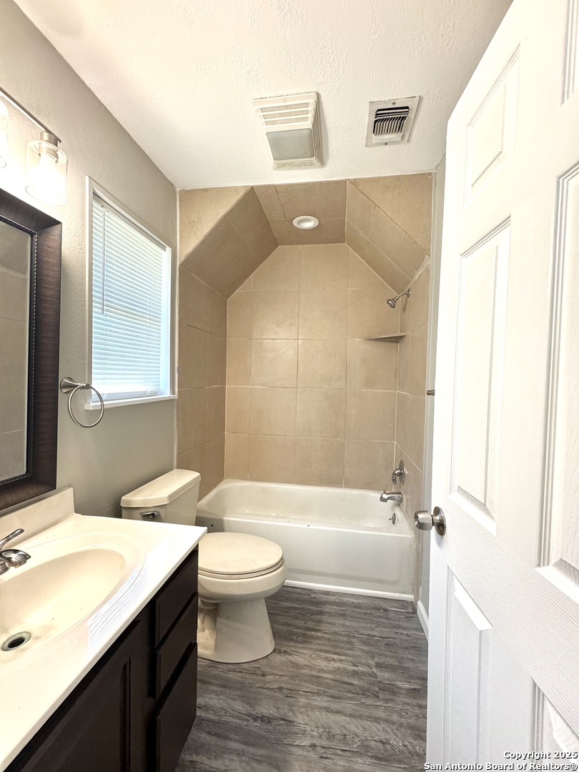 12138 Cherry Blossom San Antonio TX 78247