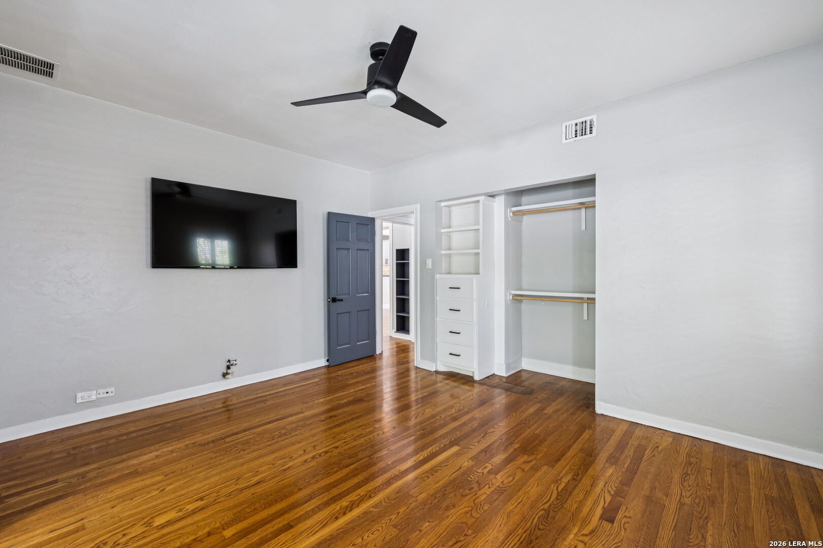 102 Nacogdoches Road Alamo Heights TX 78209