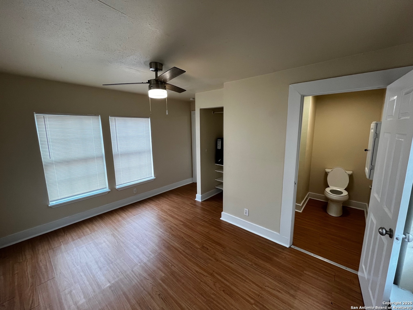 905 W Lynwood Avenue San Antonio TX 78201