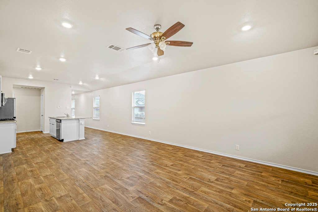 10523 Pomme San Antonio TX 78252