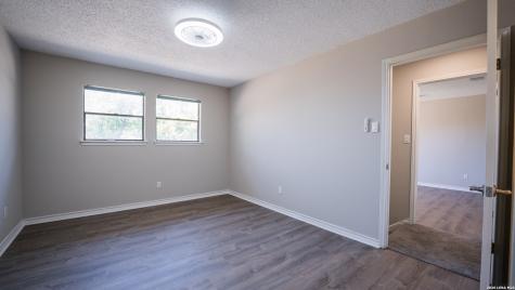 9914 Ardash Lane San Antonio TX 78250