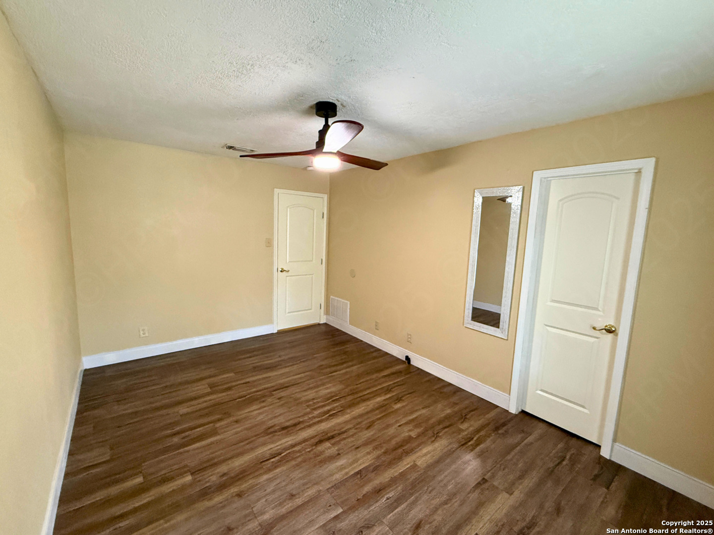 5222 E Rolling Ridge Drive San Antonio TX 78228