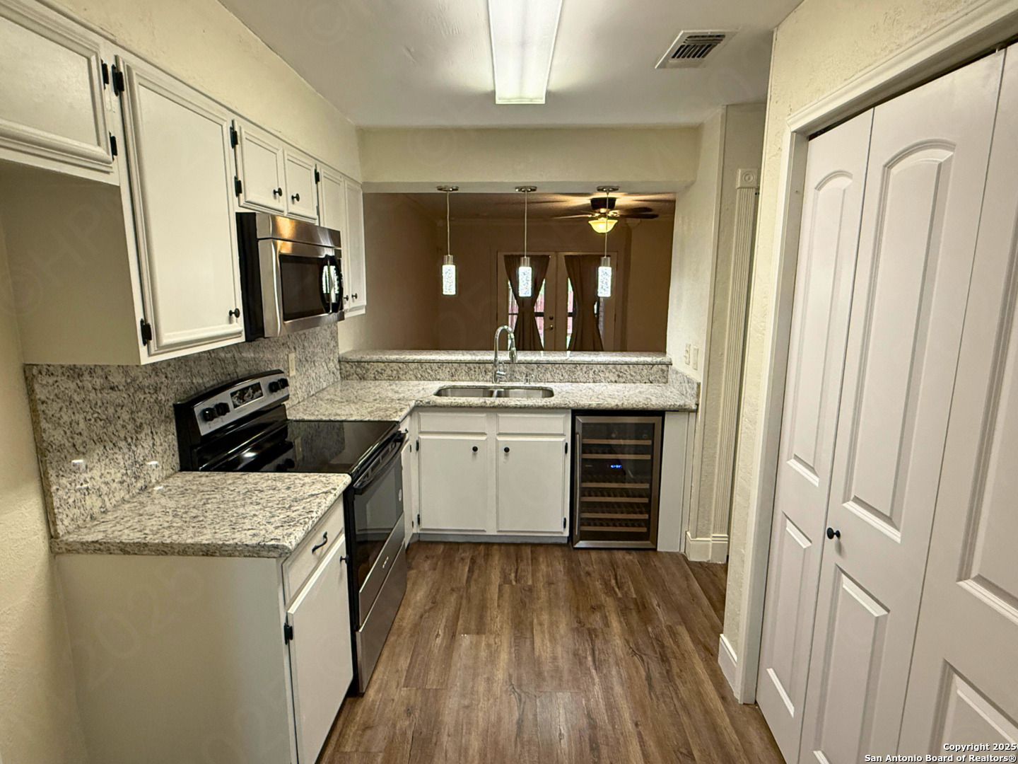 5222 E Rolling Ridge Drive San Antonio TX 78228