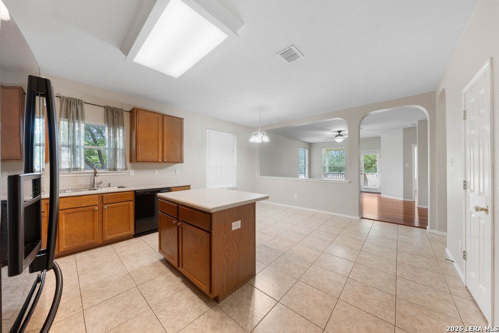 12102 Redbud Leaf San Antonio TX 78253