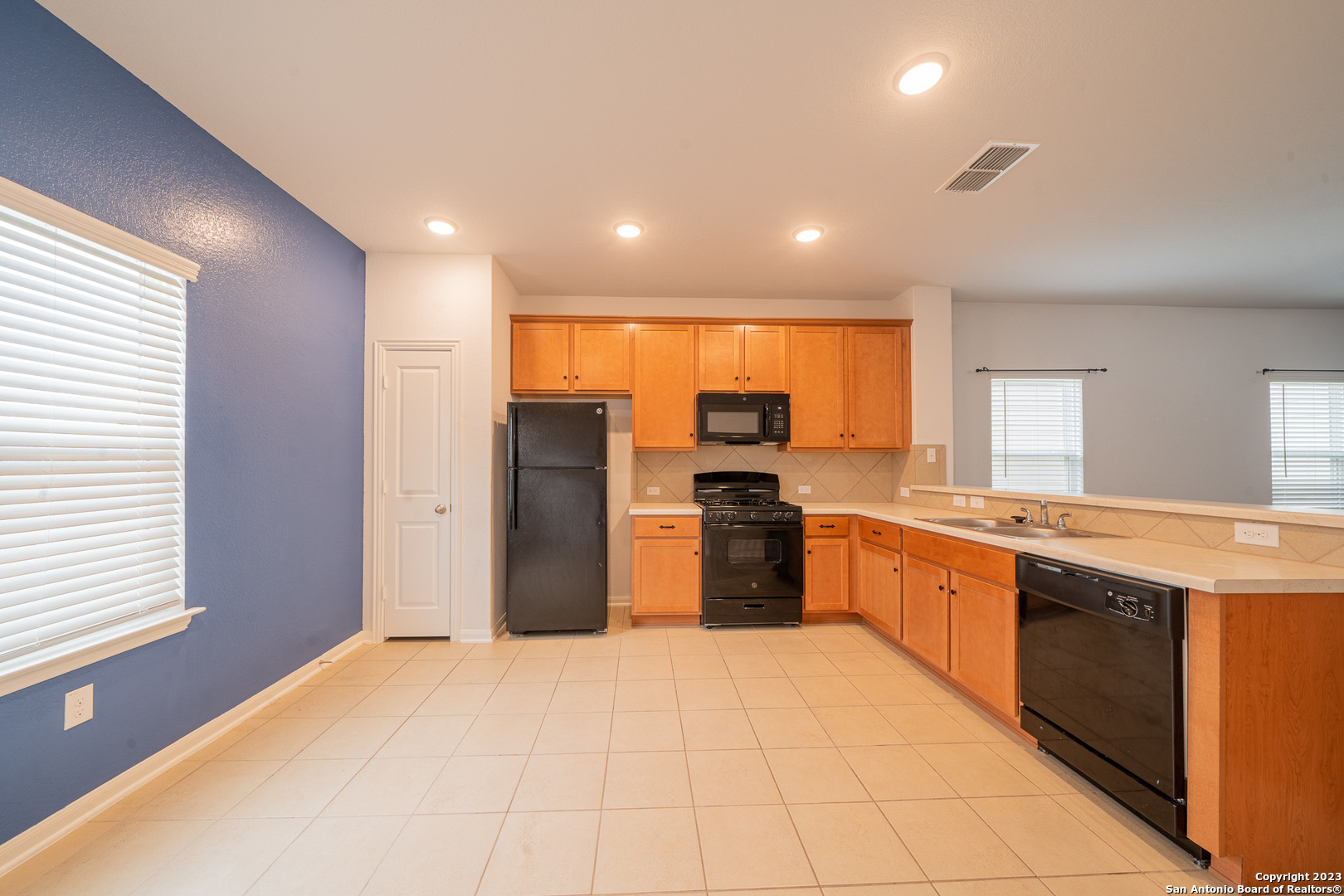 347 E Hunters Ranch San Antonio TX 78253