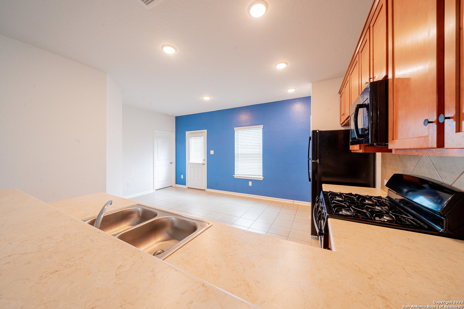 347 E Hunters Ranch San Antonio TX 78253