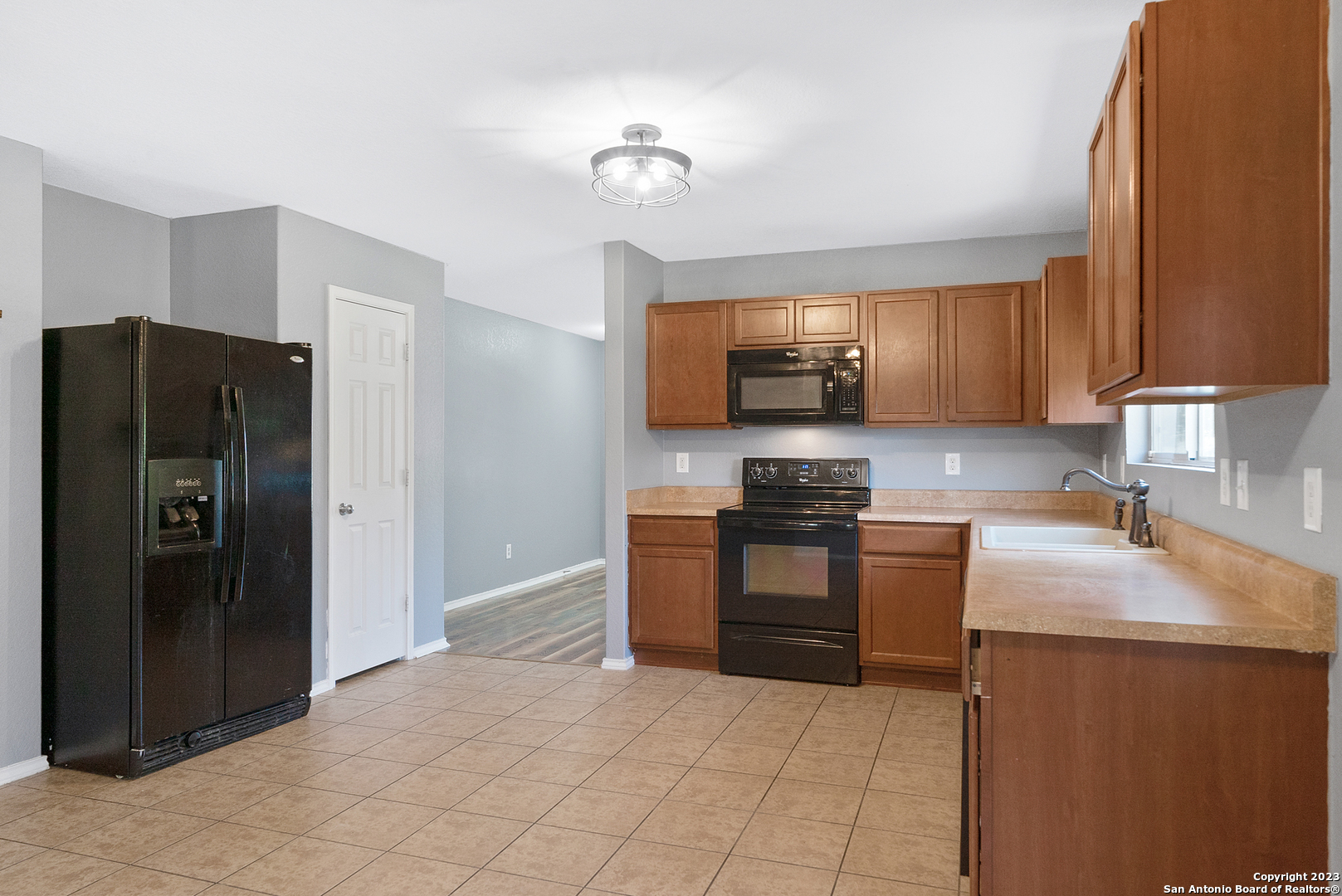 3612 Mistik Meadows Selma TX 78154