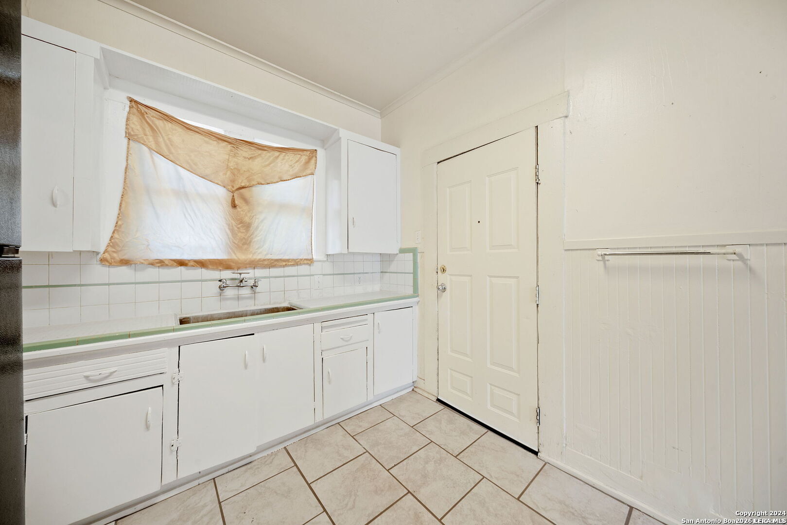 906 S Gevers Street San Antonio TX 78210