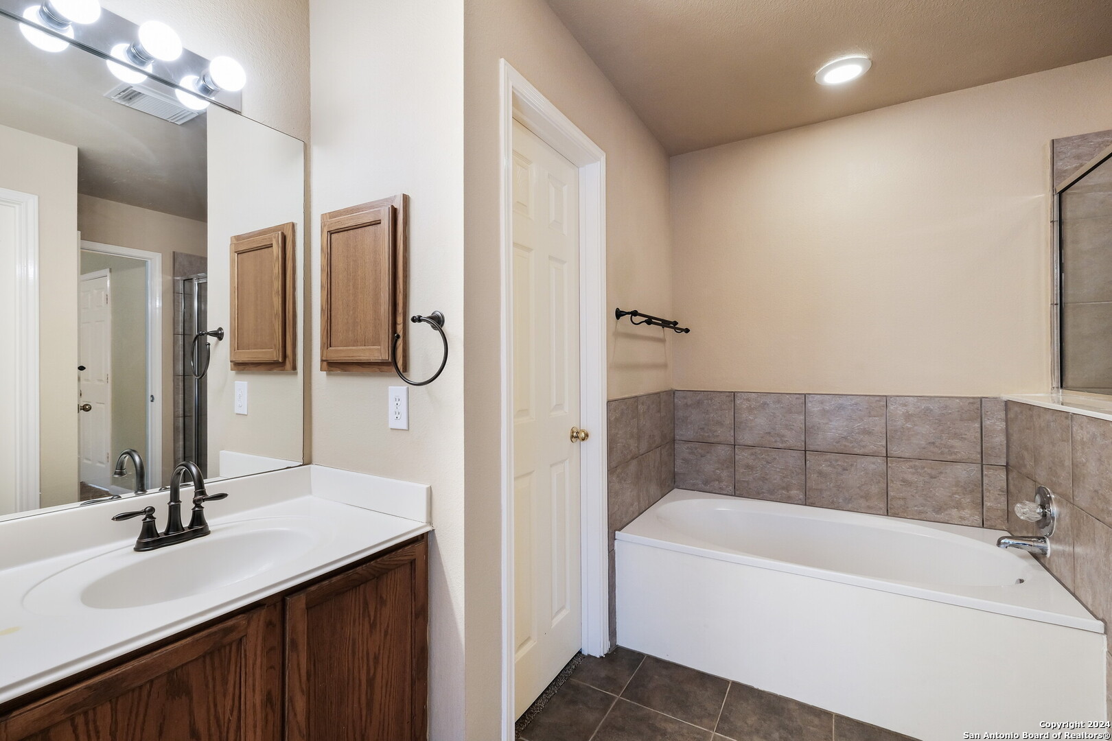 13611 Ashley Oaks San Antonio TX 78247