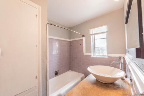 2331 Cincinnati Avenue San Antonio TX 78228