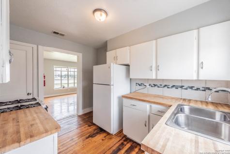 2331 Cincinnati Avenue San Antonio TX 78228