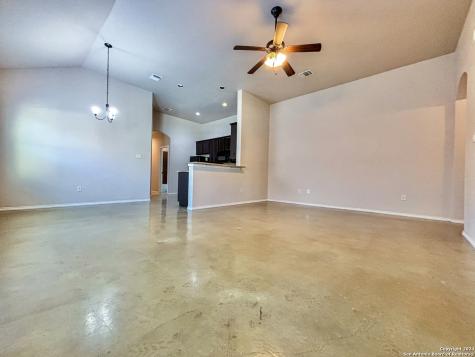 752 Saengerhalle Road New Braunfels TX 78130