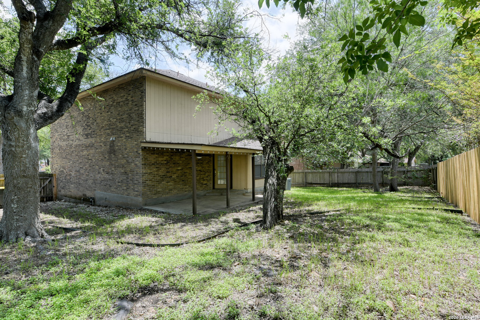 1009 Emmet Schertz TX 78154
