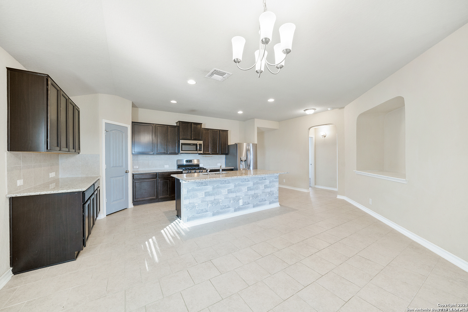 15502 Gray Catbird San Antonio TX 78253