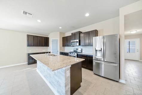 15502 Gray Catbird San Antonio TX 78253