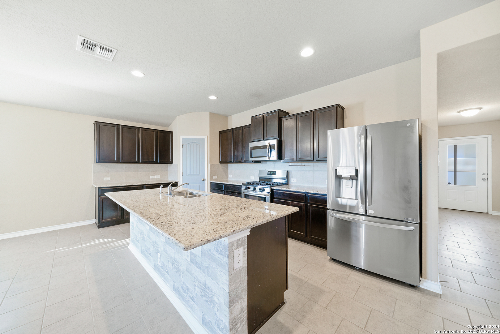 15502 Gray Catbird San Antonio TX 78253