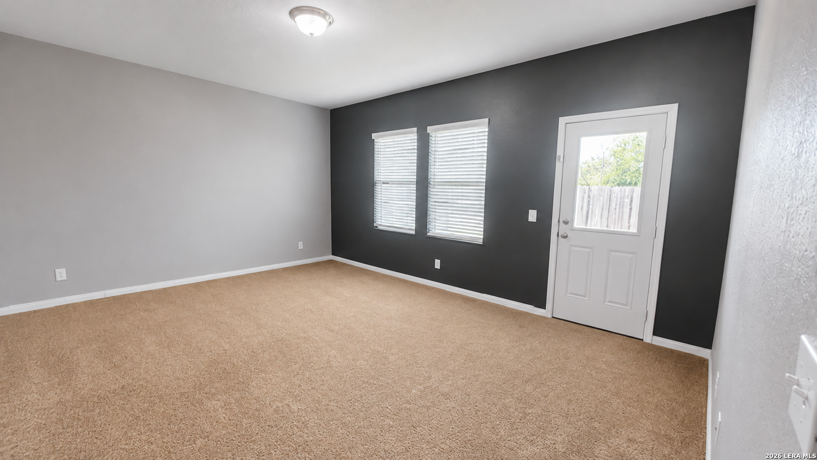 8607 Rock Meadow Converse TX 78109