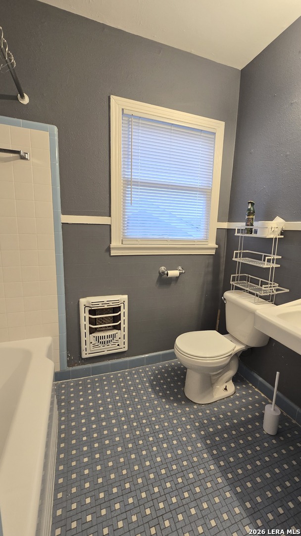 818 W Russell Place San Antonio TX 78212