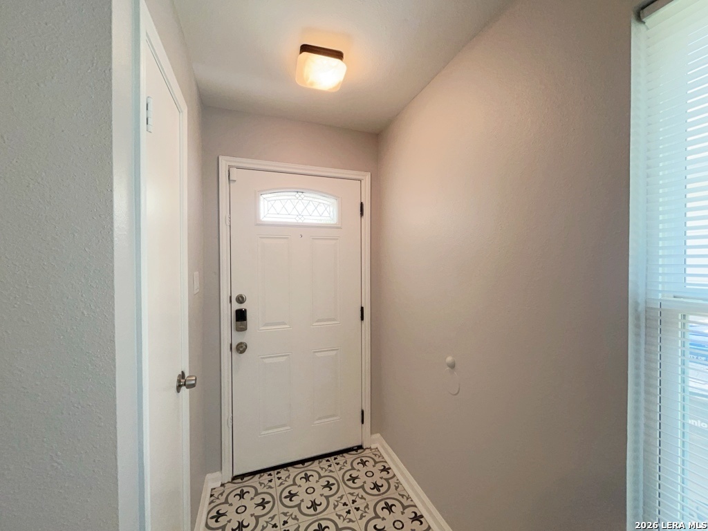 10150 Woodtrail San Antonio TX 78250