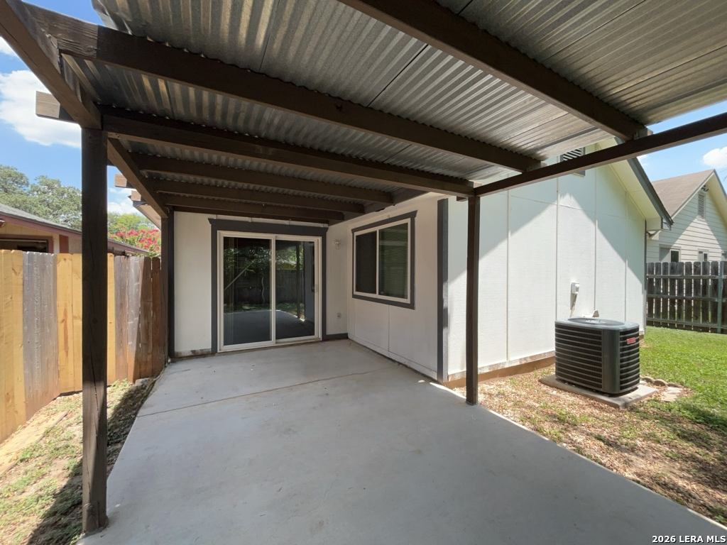 10150 Woodtrail San Antonio TX 78250