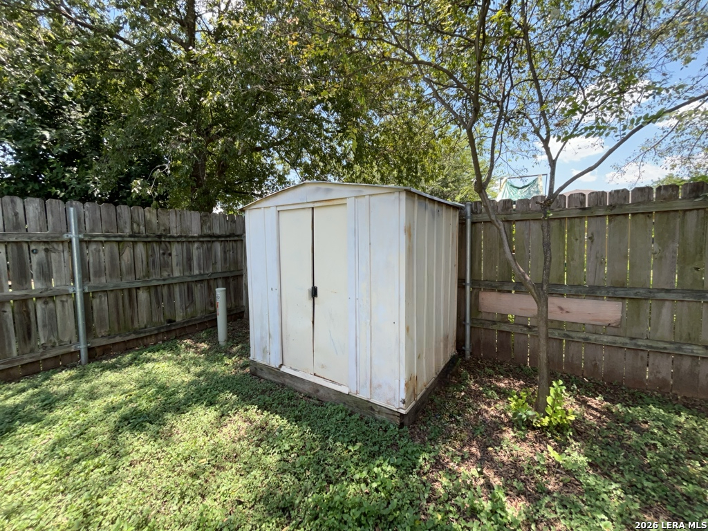 10150 Woodtrail San Antonio TX 78250