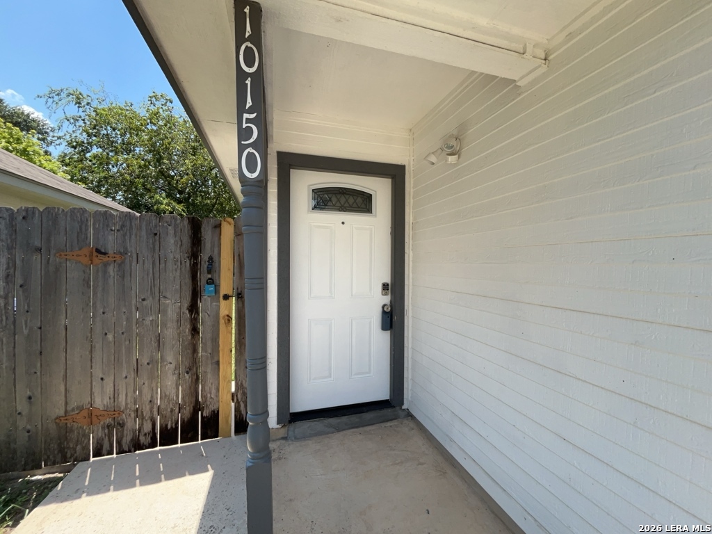 10150 Woodtrail San Antonio TX 78250