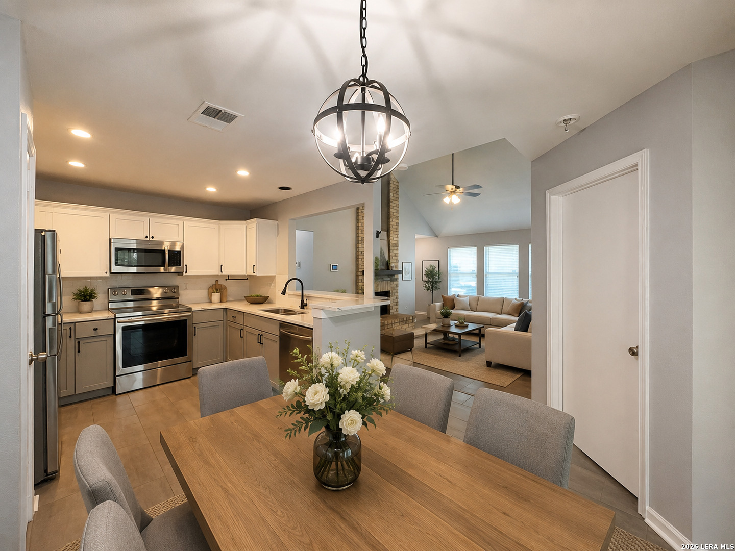 10150 Woodtrail San Antonio TX 78250