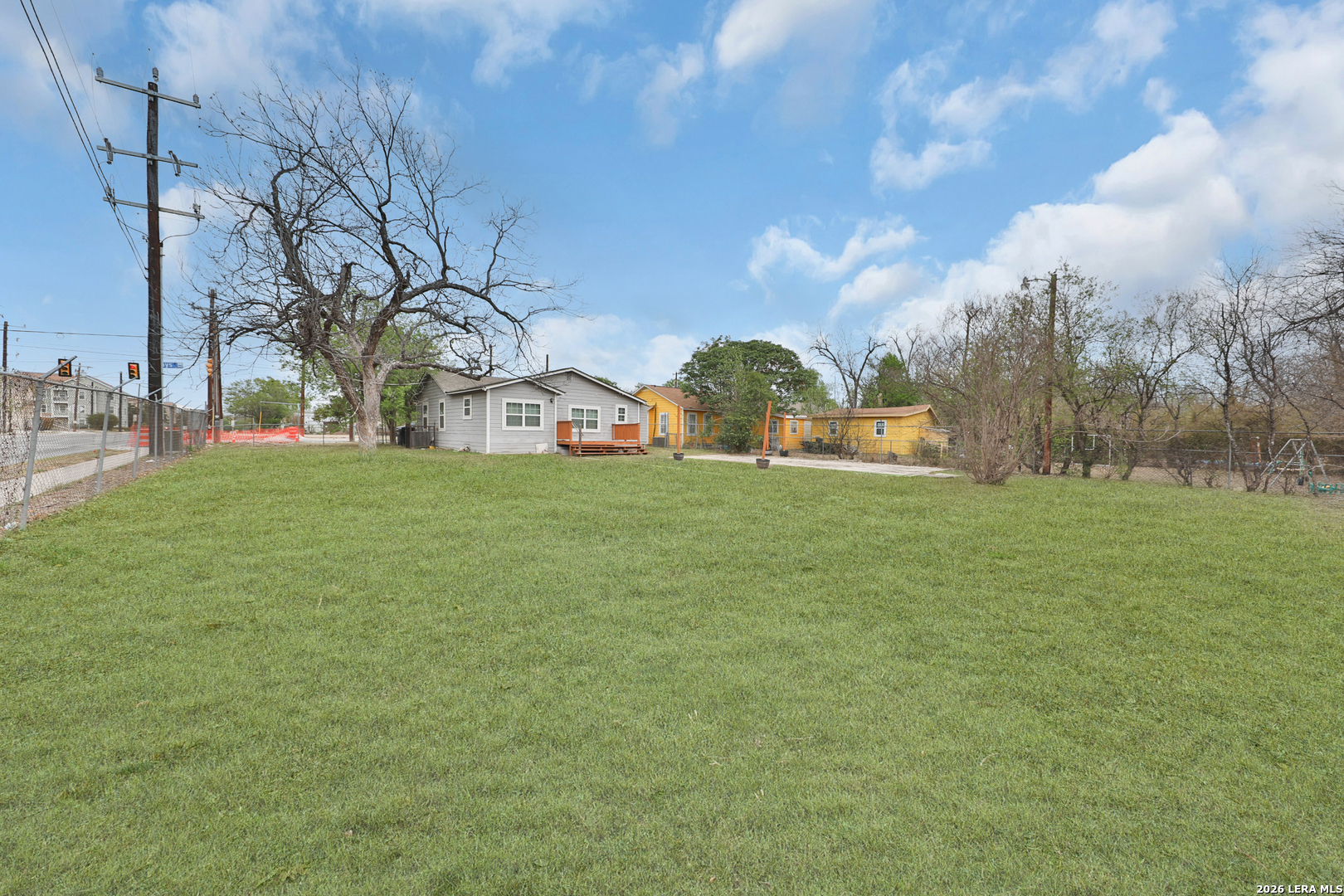 2006 Hays Street San Antonio TX 78202